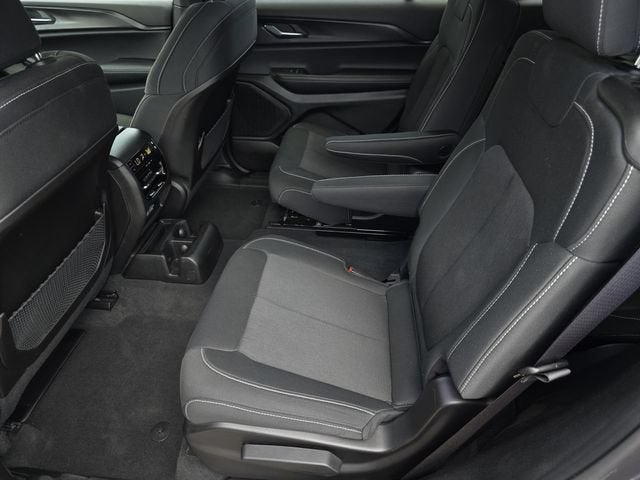 2025 Jeep Grand Cherokee L Laredo X