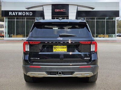 2025 Ford Explorer Active