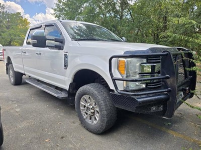 2017 Ford Super Duty F-350 SRW Platinum