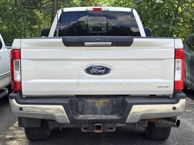 2017 Ford Super Duty F-350 SRW Platinum