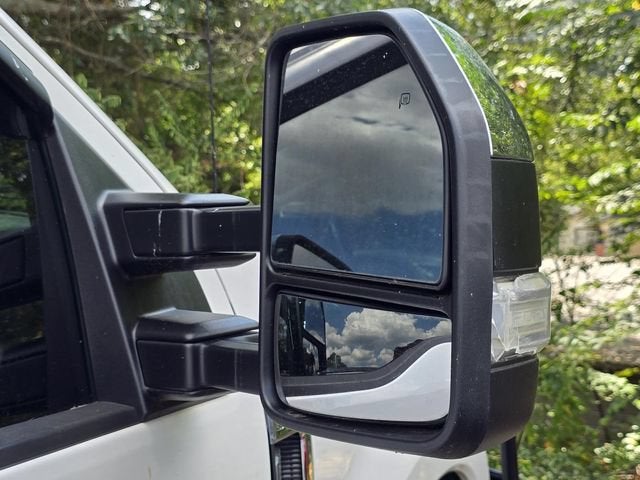 2017 Ford Super Duty F-350 SRW Platinum