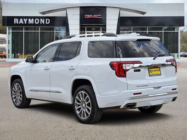 2023 GMC Acadia Denali