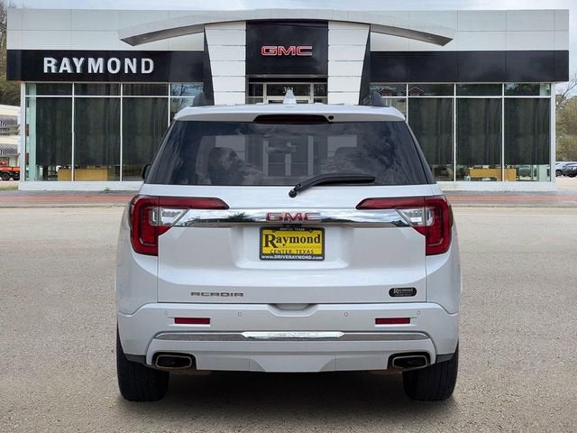 2023 GMC Acadia Denali