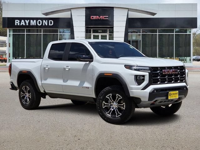 2025 GMC Canyon AT4