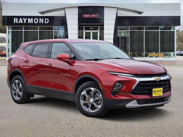 2025 Chevrolet Blazer 2.0T 2LT AWD's photo