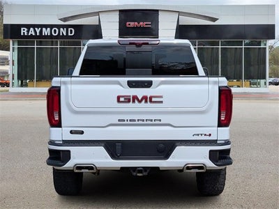 2024 GMC Sierra 1500 AT4
