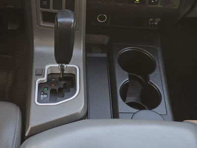 2016 Toyota Sequoia SR5