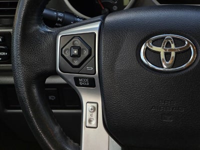 2016 Toyota Sequoia SR5