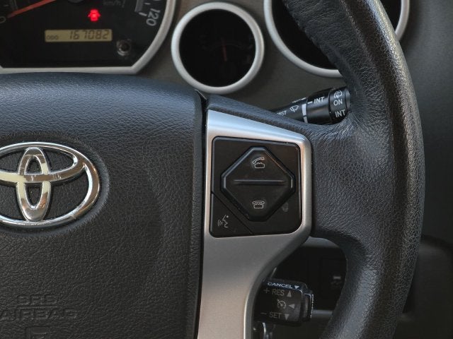 2016 Toyota Sequoia SR5