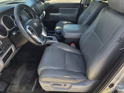 2016 Toyota Sequoia SR5