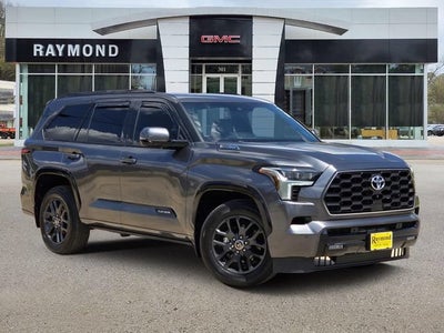 2023 Toyota Sequoia SR5