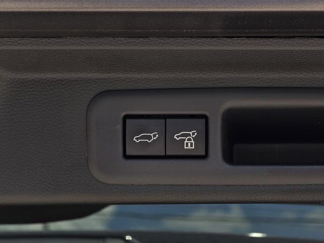 2023 Toyota Sequoia SR5
