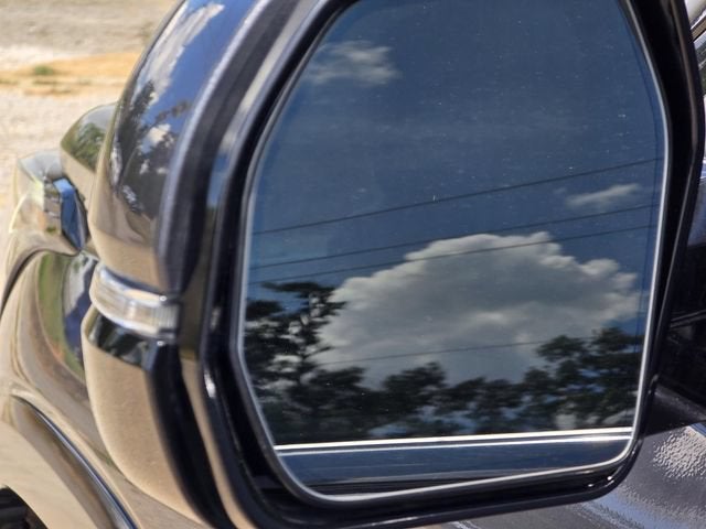 2023 Toyota Sequoia SR5