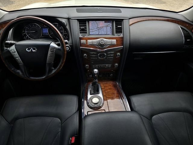 2017 INFINITI QX80 Base