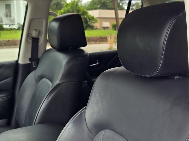 2017 INFINITI QX80 Base