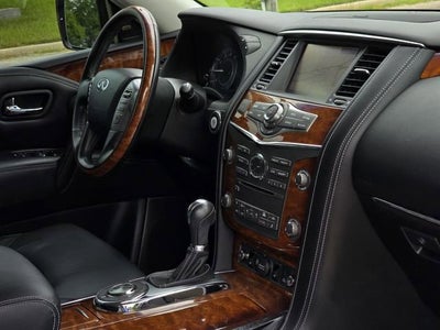 2017 INFINITI QX80 Base