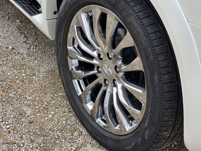 2017 INFINITI QX80 Base